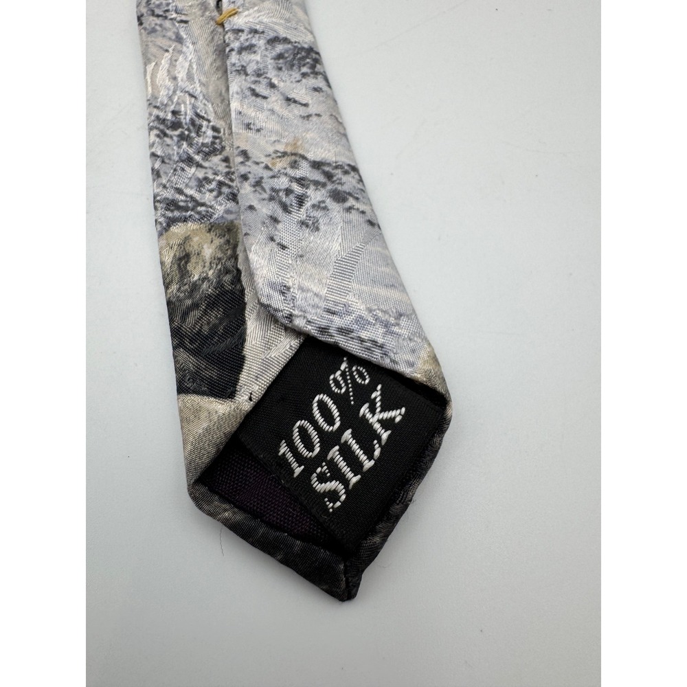 Endangered Species Arctic Wolf Silk Tie Bonnie Marris Vintage 1996 Burgundy Gray - Picture 7 of 7